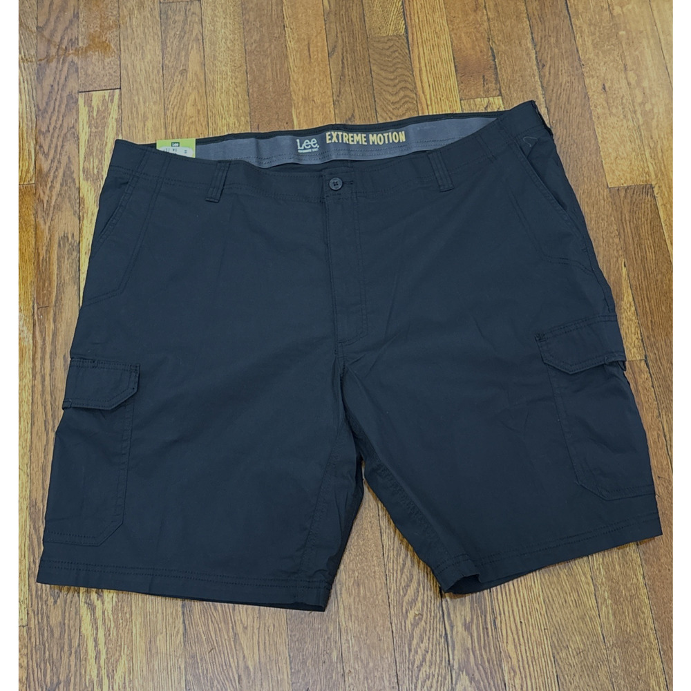 Lee Black Flexible Extreme Motion Cargo Shorts - Size 46